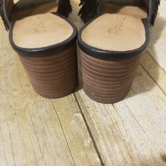 Madewell Devon Fringe Sandal - Picture 5 of 8